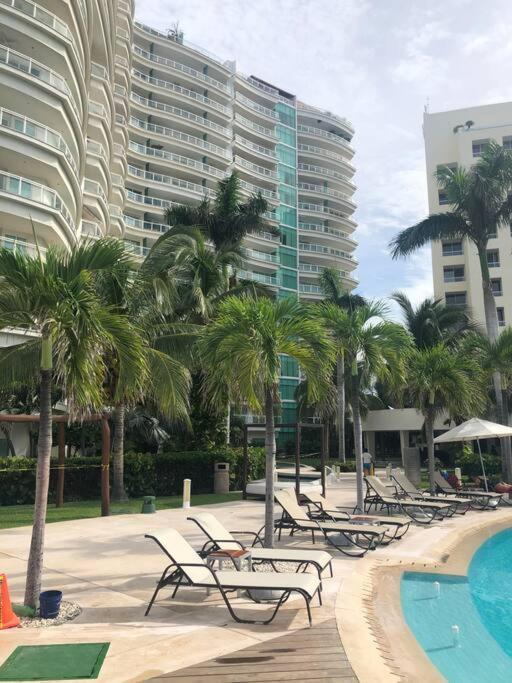 Bay View Grand Marina Ixtapa Condo En Pie De Playa Exterior photo